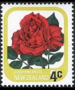 Nuova Zelanda 1975 - serie Rose: 4 c su 8 c